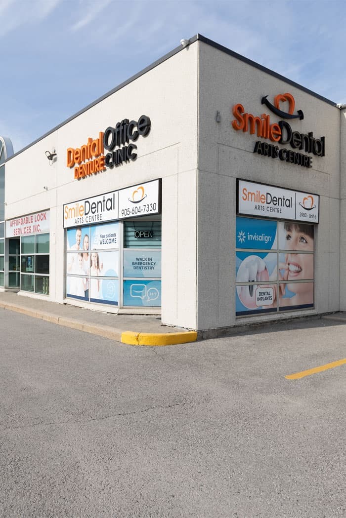 Smile Dental Arts Centre clinic exterior in Markham