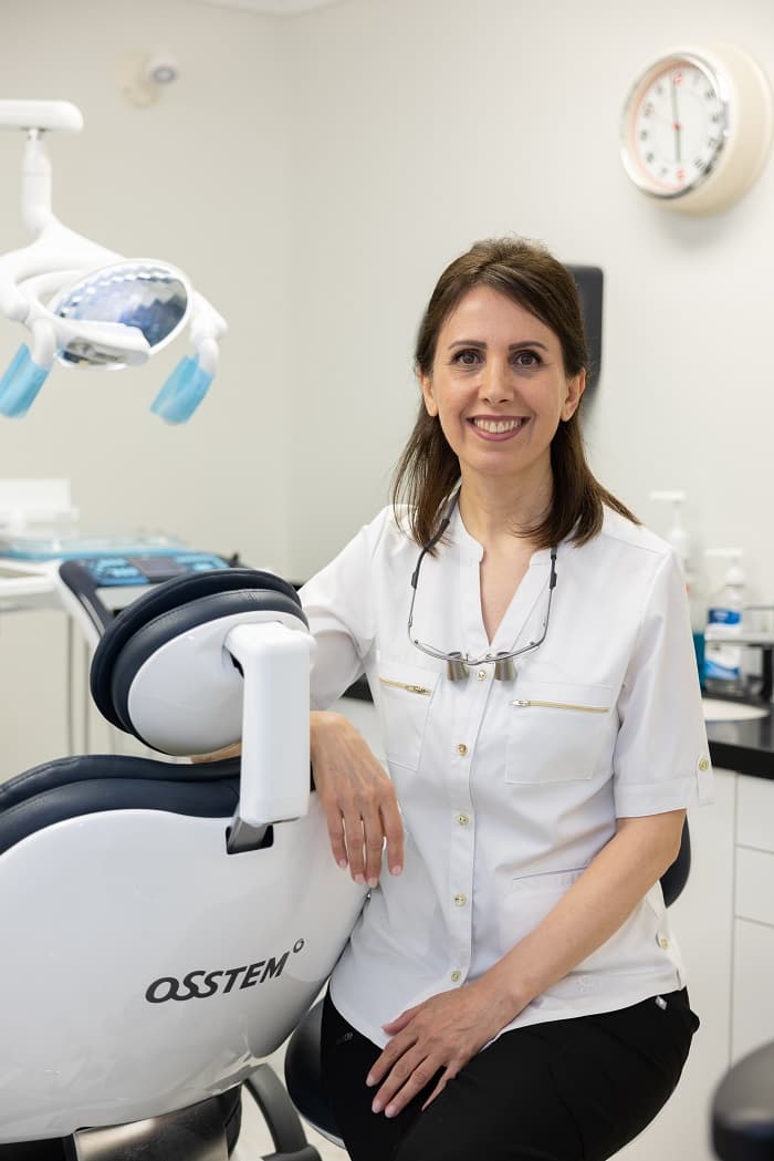 Dr. Neda Kadivar, dentist at Smile Dental Arts Centre in Markham