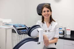 Dr. Neda Kadivar, dentist in Markham